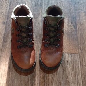 Women's Brown Timberland Boots SZ 8.5 Urban Y2K